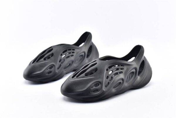 Yeezy Clogs foam runner slides slippers for men