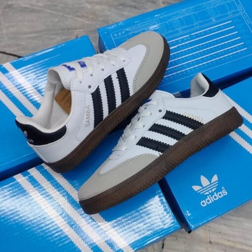 https://footmax.com.bd/adidas-samba-classic-a-timeless-icon/