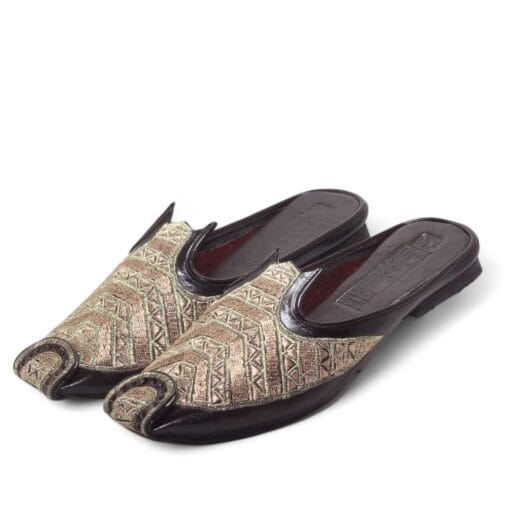 Men Embroidered Leather Slippers - Luxury and Comfort