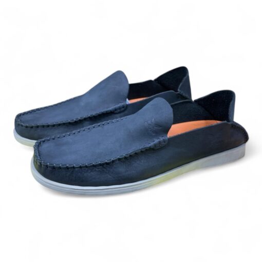  Men's Leather Slip-On Loafers - Style and Comfort