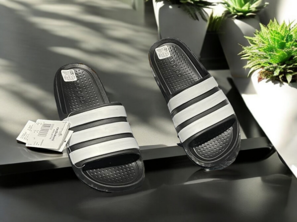  Adidas Adilette Slides - Comfort and Style