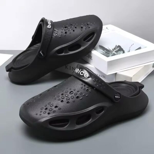 Black & White Comfort Clogs - Lightweight & Breathable Design