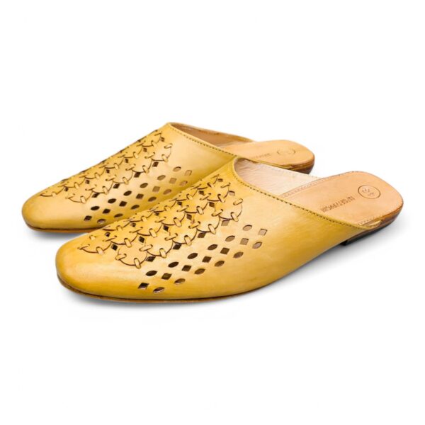 Men's Yellow Leather Cut-Out Mules - Breathable Comfort & Unique Style