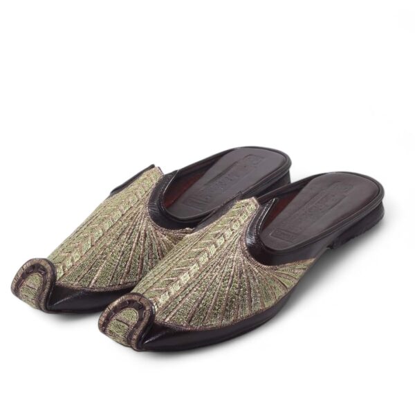  Men Embroidered Leather Slippers - Luxury and Comfort